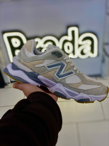 نیوبالانس ۹۰۶۰ سایز ۳۷ تا ۴۰