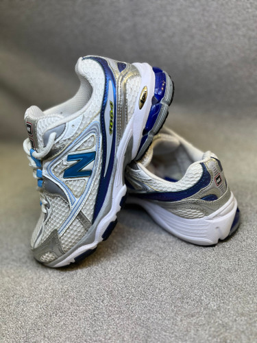 نیوبالانس 1064